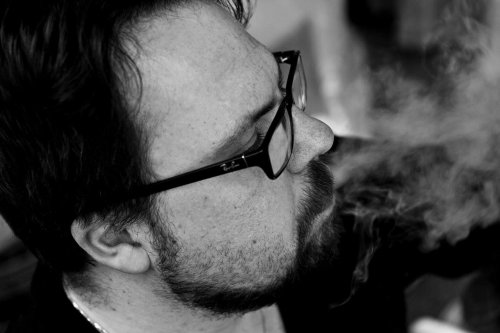 Andrea Guglielmino, di profilo