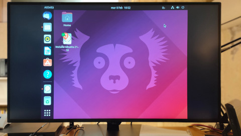 Ubuntu in 800×600 su un monitor da 47 pollici
